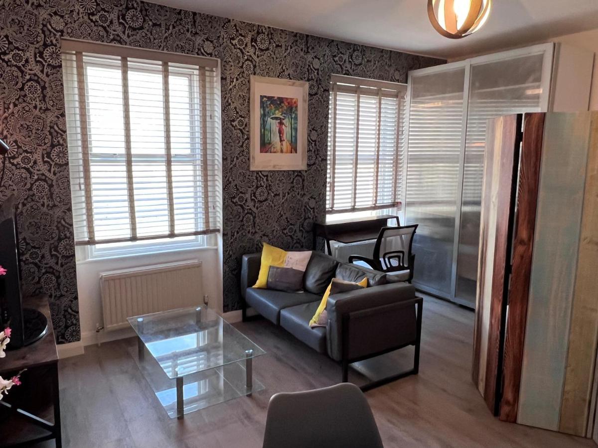 Flat In Central London With Large Patio Buitenkant foto